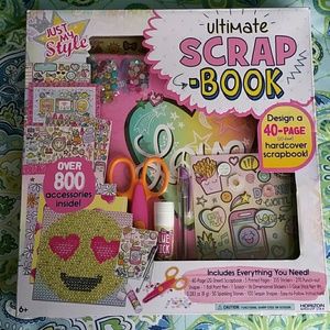 Ultimate Scrapbook for ages 6+ NWOT